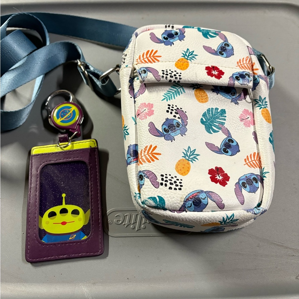 Disney Crossbody Bag with Stitch and Pineapple Design